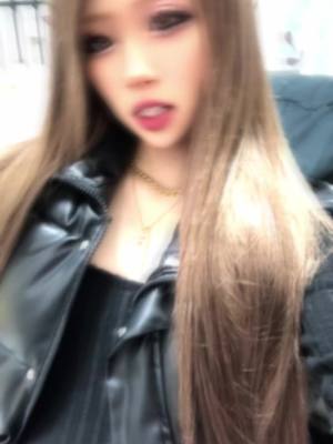 A post by @_ayane0117 on TikTok caption: 産後ダイエットまぢがんばろ。#妊娠9ヶ月 