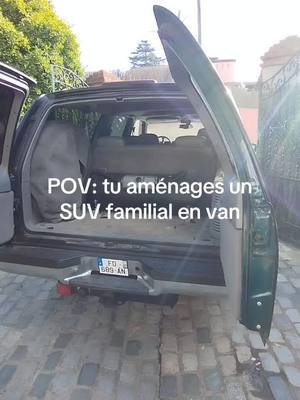 A post by @tonfourgon on TikTok caption: POV: tu aménages un SUV familial en VAN  #vanlife #vanbuild #tonfourgon #van 