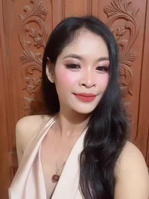 A post by @mssthavery on TikTok caption: #capcut #តាមគេតាមឯងទេ😆🤣 