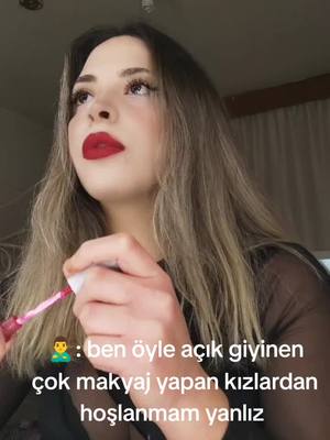 A post by @ozgurruygur on TikTok caption: sanki camide buldu !bnə