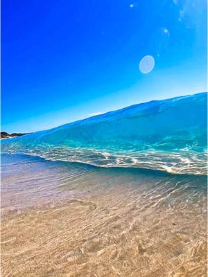 A post by @outdoorkindaguy on TikTok caption: The ocean is so beautiful 😮‍💨👀👌 #gopro #ocean #satisfying #relaxingcontent #beautiful #auatralia 