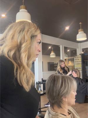 A post by @hehctaryn on TikTok caption: Well in true hairstylist fashion I didn’t get the after shot! Here’s a look into how consultations should go!!  The after was very close to the pic and she was super happy with her results! #tansformation #shorthairstyles #fyp #consultation 