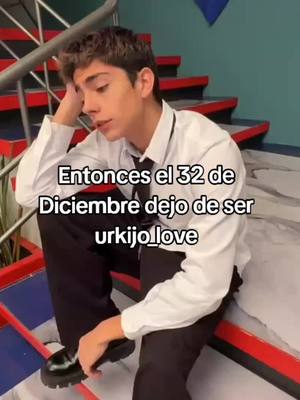 A post by @urkijo_love on TikTok caption: Si el 32 de Diciembre #viral_video #parati #lukasurkijo #ftypシ #tik_tok #fyp #viral #viral_video @Lukas urkijo @TikTok #diciembre #navidad 