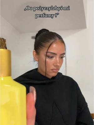 A post by @gretakazarenn on TikTok caption: Włosy z tyłu sa odporne na żel😭