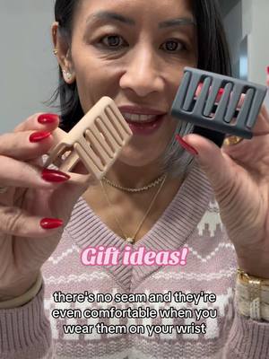 A post by @officialtaniabaron on TikTok caption: Been a @gimme beauty fan for years!!! #giftideas #detanglerbrush #hairtools 