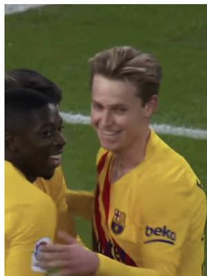 A post by @iancarloymochi2 on TikTok caption: #dejong #barcelona #frenkiedejong #barça 