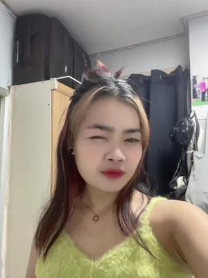 A post by @ounna569 on TikTok caption: #ពោធិ៍សាត់ផ្ទះខ្ញុំ 🤭🤭