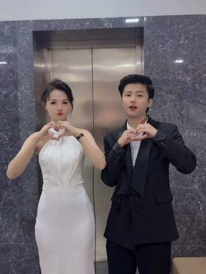 A post by @wine1k998 on TikTok caption: 🤪🖤@Myint Shwesin Htun @June Wine 🐼(Saw Zin Wine)☘️ @Myint Shwesin Htun(Mee Shwe) #junewine #myintshwesinhtun #fyp 