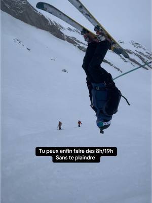 A post by @theo_mathieu04 on TikTok caption: La rentree des neiges 😋 #ski #pourtoi #snow #powder #hiver #ouverture #allos 