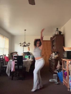 A post by @maddie.sznn_ on TikTok caption: 🔥🔥🔥|| DC: @alleyezonayron @Pretty Boy🌟 @nai || #foryoupage #fypシ #viral #viraltiktoks #like #makemefamous #trendiing #virginiastateuniveristy🧡💙 #hbcupride #dance #trending #viralvideo #virginiastateuniversity 