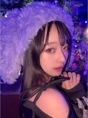 A post by @rio_555_5 on TikTok caption: 🐰💜 #ライバー #shien #イルミネーション#クリスマス 