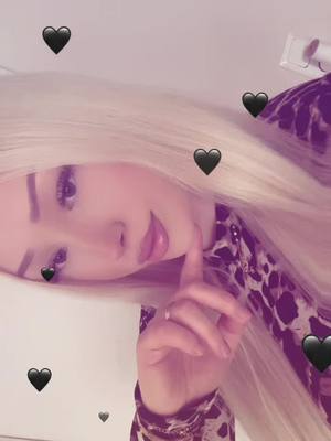 A post by @fabiennesahin on TikTok caption: 🖤🌙🐆 #CapCut#fy#videoviral 