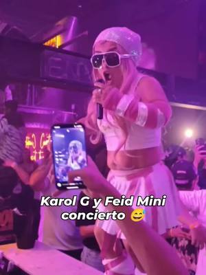 A post by @labocinalatina on TikTok caption: La mini #karolg 😅