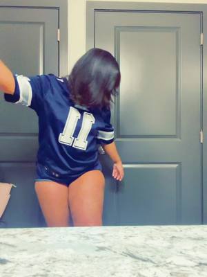 A post by @jennyoncee on TikTok caption: #fyp #gocowboys #dallascowboys 