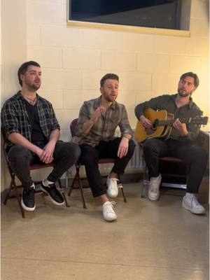 A post by @ceolband on TikTok caption: For the month that’s in it…🎄 #silentnight #harmony #christmascarol #christmasmusic 