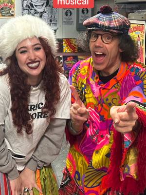 A post by @nardwuar on TikTok caption: Here’s a clip of a *new* interview I did with Chappell Roan! Check out the *FULL* interview at the link in my BIO ! Doot doo ! @chappell roan #chappellroan #nardwuar #nardwuaredits #dootdoo 