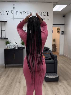 A post by @realericaleblanc on TikTok caption: My first experience with braids in Phoenix went soooo perfect! Literally found my official braider here @d0mianolove make sure you follow and book with her if you’re in Phoenix or ever visiting 💗 #phoenixaz #phoenixbraider #phoenixazbraider #knotlessbraids #realericaleblanc #ericaleblanc #spendthedaywithme #theleblancs #fyp #phoenixazknotlessbraids 