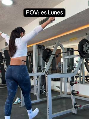 A post by @janethcdlt2 on TikTok caption: Con toda la actitud #fitness #fitgirl #fitnessmotivation 