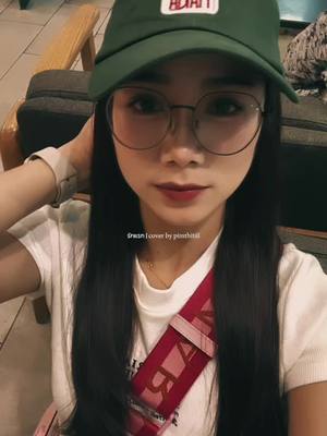 A post by @navykimchan on TikTok caption: #CapCut ##❤️ #🎧 #🎧🖤 