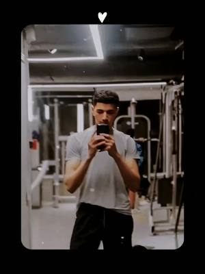 A post by @_s__a__s__a_ on TikTok caption: منو هدا المعظل