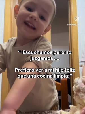 A post by @jaaasssmmiin on TikTok caption: Agárrate 2025…🥞Ig jasmine.zg Actividades con un niño de 2 años. 🥹#blw #alimentacioncomplementaria #recetasparabebes #desayunobebes #foruyou 