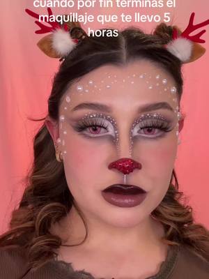 A post by @monink.mu on TikTok caption: y ahora que? #raindeermakeup #rudolphtherednosereindeer #navidad #christmasmakeup 