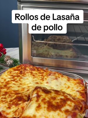 A post by @cocinandoconclaris on TikTok caption: Rollos de Lasaña con pollo  INGREDIENTES  1 Paquete de Lasaña 1 Lb de Pechuga de pollo molida 1 Tza de Champiñones picados 1 Cebolla picada 1 Cda de Ajo majado (o pasta) 1/4 Cdta de Orégano molido  1 Lata de Crema de leche ( o queso crema) 1 Envase de Salsa para Pasta( 2 y 1/2 Tza Aprox) 1/2 Ají Cubanela Picado 1/2 Pimentón rojo picado 1 Cda de Aceite (para sofreír) 1 Cda de Sazonador (opcional) Queso Mozzarella  Sal y pimienta al gusto NOTA: Puedes colocar relleno en la lámina completa de la lasaña y enrollar como te muestro, así te queda con más relleno. A mi me gusta ponerlo solo donde voy a empezar a enrollar. #CuisinartUnEstilodeVida #MomentosCuisinart #CuisinartLatam #TheCuisinartAdvantage  #rollosdelasañadepollo 