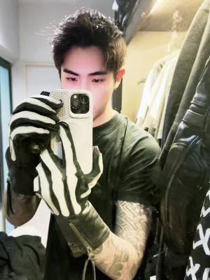 A post by @nickkunatip on TikTok caption: ไปติดเเอ็คซะละล่าสุด