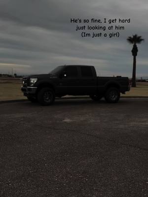 A post by @itss._rissaa on TikTok caption: Just sayin👩🏼‍🦯‍➡️#fyp #trending #trucktok #imjustagirl 