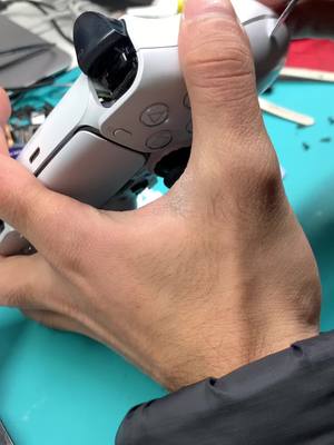 A post by @phonefix21 on TikTok caption: ps5 controller drift fix#phonefix21 #phonefix #viral 