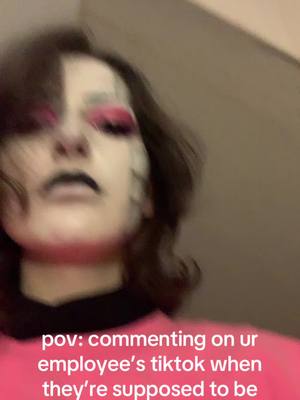 A post by @yorak on TikTok caption: Replying to @𖤐𝕽𝖔𝖗𝖞𖤐 #fyp#mettaton#undertale#undertalecosplay