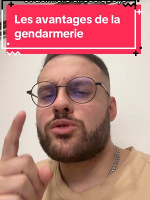 A post by @charlitax_officiel on TikTok caption: Il y a quand meme pas mal d’avantage d’etre gendarme #gendarmerie #forcedelordre #police #gie #fo 