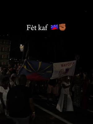 A post by @_theo01_ on TikTok caption: #reunion#974#🌴☀️ Gayar fèt kaf zot tout🇷🇪✊🏾 