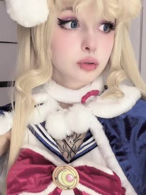 A post by @dollycosplays_ on TikTok caption: . #sailormoon #sailormooncosplay #usagi #usagitsukinocosplay #sailormoonusagi #sailormoonusagicosplay #sailormoonusagitsukino #sailormoonusagitsukinocosplay #christmascosplay 