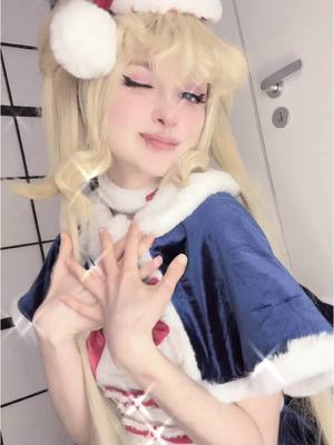 A post by @dollycosplays_ on TikTok caption: . #sailormoon #sailormooncosplay #usagi #usagitsukinocosplay #sailormoonusagi #sailormoonusagicosplay #sailormoonusagitsukino #sailormoonusagitsukinocosplay #christmascosplay 