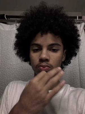 A post by @jayseandagoat on TikTok caption: #CapCut #fyp #fypシ #viralvideo #blowthisup #lightskin #justakidfrombrockton❤️ #brockton #capeverde #jayseandastar 