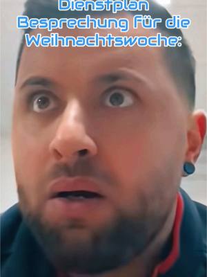 A post by @herr.buchholz on TikTok caption: Frohe Weihnacht, schöne Weihnacht 🎄❄️🎅🏼 @tekin_te 🥸 #comedy #fürdich #aldinord #chef #weihnachten #foryou #fyp #sörenbuchholz 😂😂