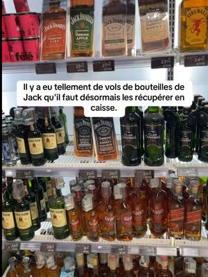 A post by @borzall on TikTok caption: Voler n'est pas bon, et l'abus d'alcool est dangereux pour la santé ❌🥃 #whisky #volernestpasbon #voleur 