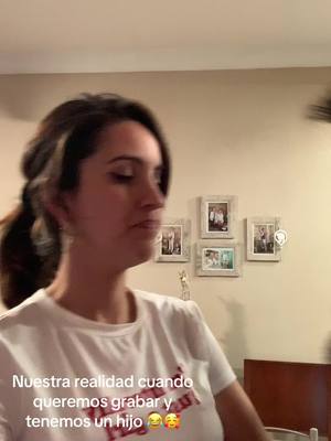 A post by @gloriatviso on TikTok caption: Y pensar que nos conocimos por aquí 🤭❤️ @Clau Carmona 