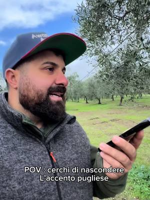 A post by @michelemonopoli.89 on TikTok caption: Pov: cerchi di nascondere il tuo accento pugliese ma ti risulta difficile 😂😂#glieacrpeu 