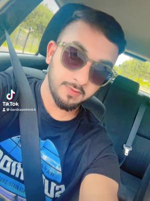 A post by @danikasmhiri64 on TikTok caption: #danikashmiri64 #imrankhanzindabad #pardesilife🇮🇹🇵🇰 #desilook🔥 #fondi #kashmiri #nomijutt #foruyou @❌NOMI JUTT❌✅ 