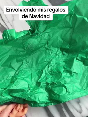 A post by @sofianinoderivera on TikTok caption: #feliznavidad #christmas #parati #fyp 