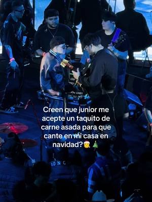 A post by @axeljimenez901 on TikTok caption: Yo digo que si JAJAJ🎅❤️#paratiiiiiiiiiiiiiiiiiiiiiiiiiiiiiii #fyp #foruyou #juniorh #corridos #sadboy #navidad #viral_video #corridostumbados