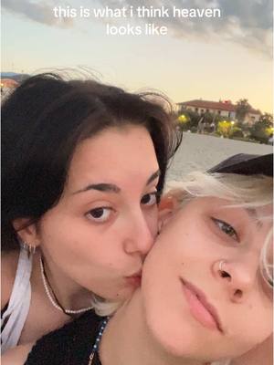 A post by @beacervetti on TikTok caption: My baby @zag  #lgbt #Love #wlw 