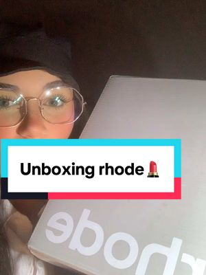 A post by @martina.assenzio on TikTok caption: UNBOXING @rhode skin 💄 #makeup #viralee #perteeeee #unboxing #rhode #rhodeskin #unboxingrhode 