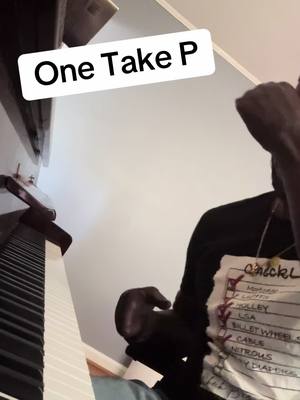 A post by @wockesha864 on TikTok caption: @Tanesha Cobb im ready for the duet😎 #2Thumbs #piano #RoadToRecovery #viralvideo #foryoupage #bLESsed #4EvaSolid #christmas 