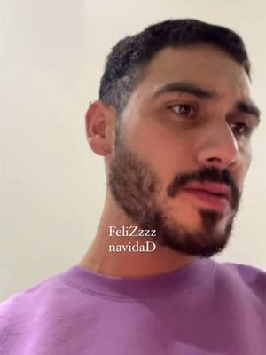 A post by @alexspeitzer on TikTok caption: #tiktoknews #feliznavidad #happychristmas #christmas #latinos #latino #tiktokviral #tik_tok #tiktoker #tiktokpakistan #paratí #paratitiktok #vibes #boy #vibe #latino #foruyou #foryoupagе #xyzabc #netflixseries #brasil #mexico🇲🇽 #musica #song #lyric #capcut_edit #parativiral 