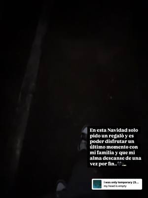 A post by @lxuis_pr on TikTok caption: #fyp #sad #navidad #triste #depre #familiaincompleta💔😢 #parati #contenido #foryou 