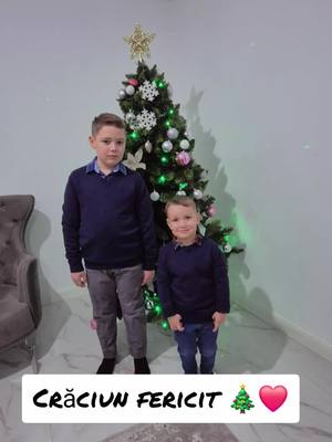 A post by @jm2308.1 on TikTok caption: Crăciun fericit 🎄❤️#merrychristmas 