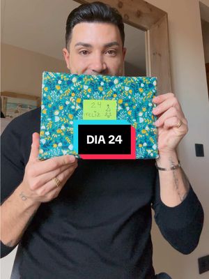 A post by @pablovidl on TikTok caption: Calendario de adviento dia 24! 💕🥹 Llegó a su fin! Para mi fue una aventura crear esto y disfruté como un niño del proceso. Sólo quise inmortalizarlo todo en vídeo para verlo en un futuro y recordar lo bonito que fue, la ilusión que me hizo hacerlo y la ilusión de que la persona a la que quiero disfrute tanto como yo de esto. Os lo recomiendo 🫂 #christmas #giftideas #calendariodeadviento #adventcalendar #lentejas #foryou 